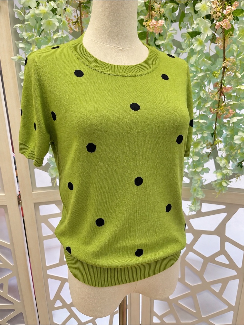 Polka Dot Short-Sleeve Sweater Top - Green by